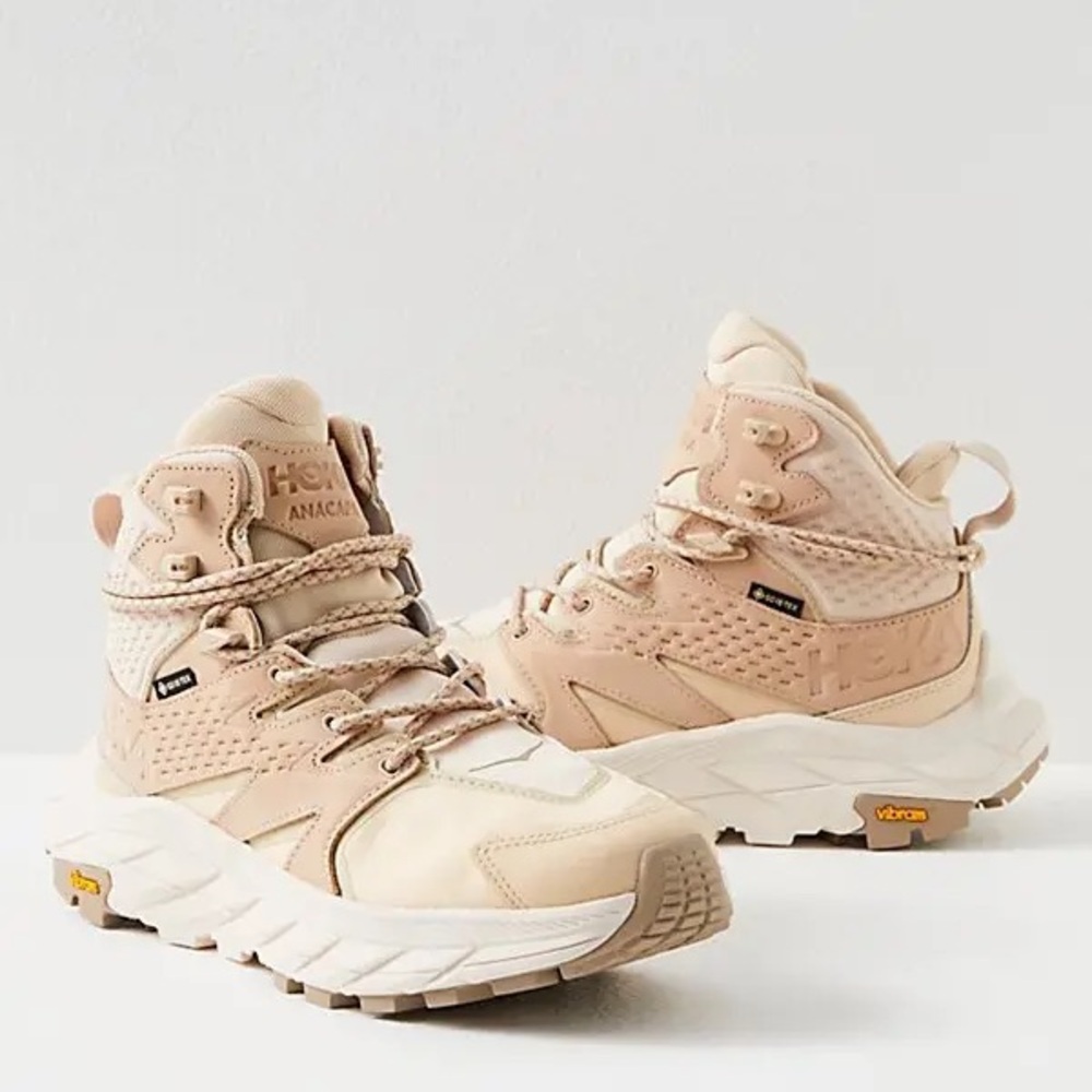 Hoka Women's Lace Up Boots in Beige and Cream